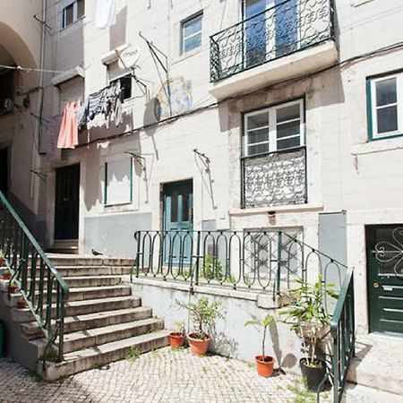Alfama T1 Travel Apartment Lisbon Bagian luar foto
